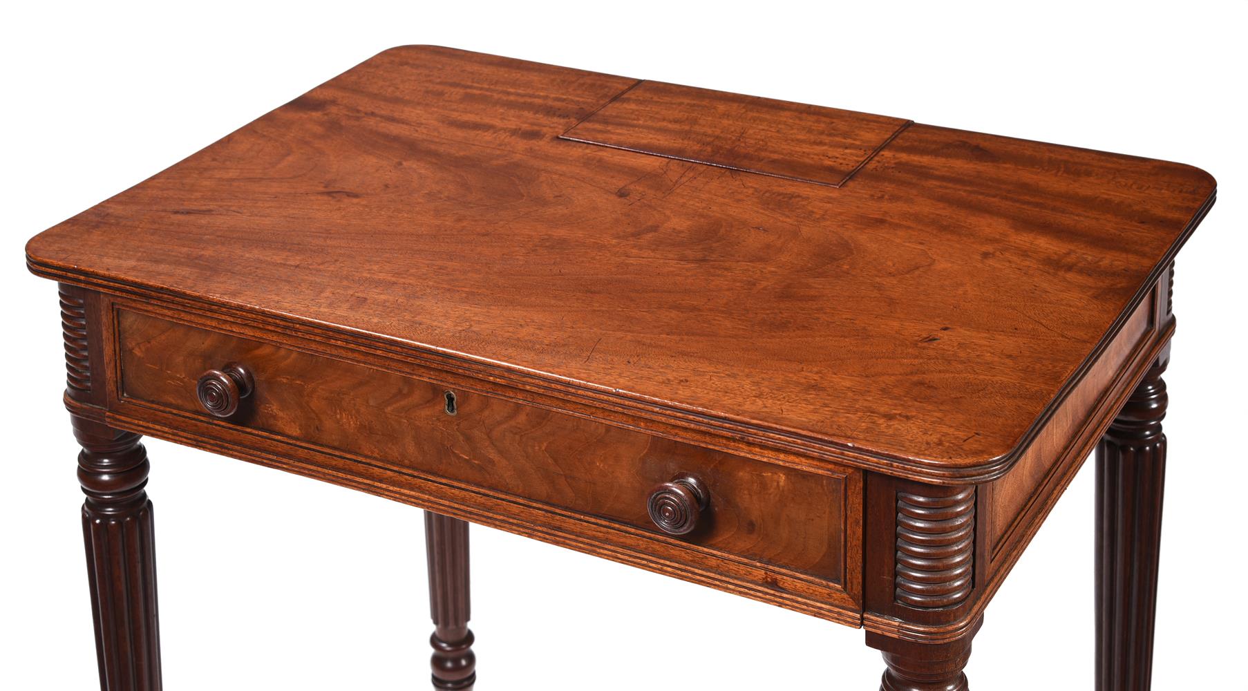 A REGENCY MAHOGANY CHAMBER TABLE, ATTRIBUTED TO GILLOWS, CIRCA 1820 - Image 3 of 5