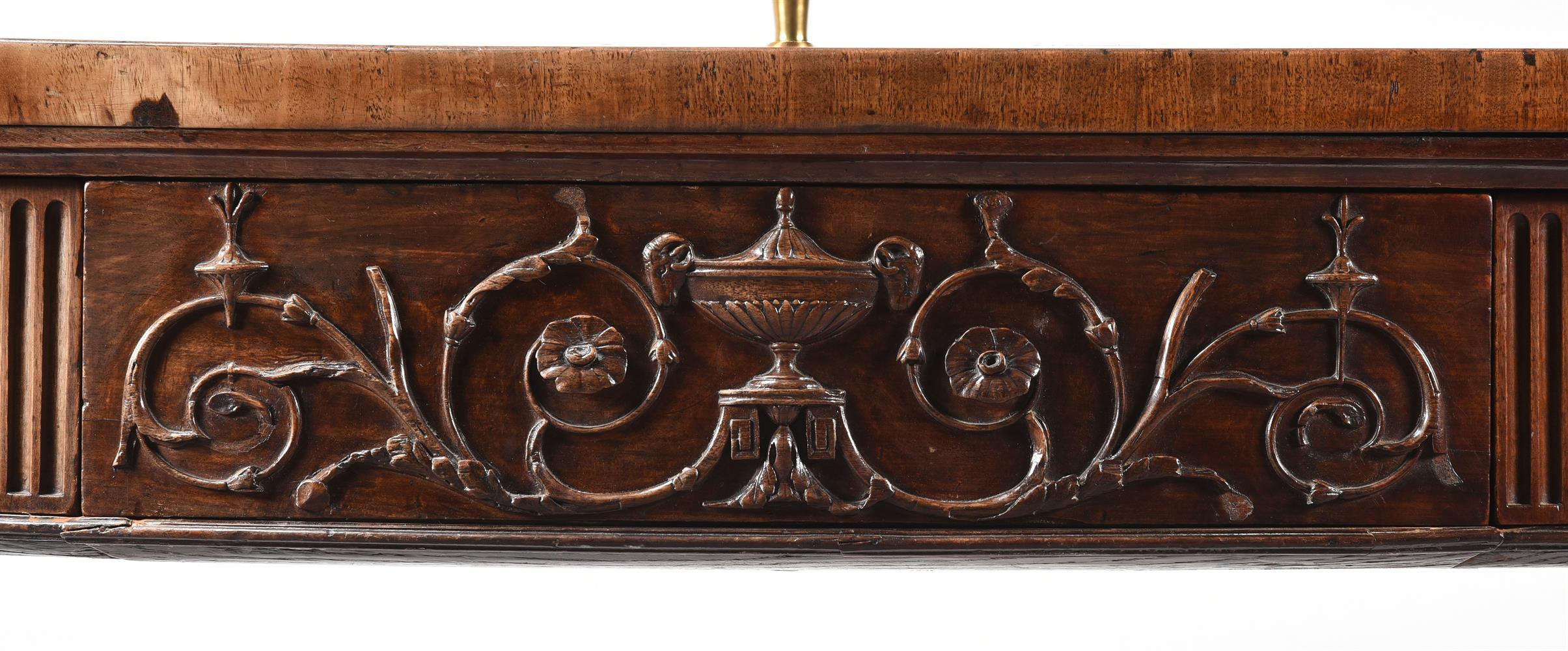 A FINE GEORGE III MAHOGANY SERPENTINE FRONTED SERVING TABLE, AFTER DESIGNS BY LINNELL OR ADAM - Image 3 of 7