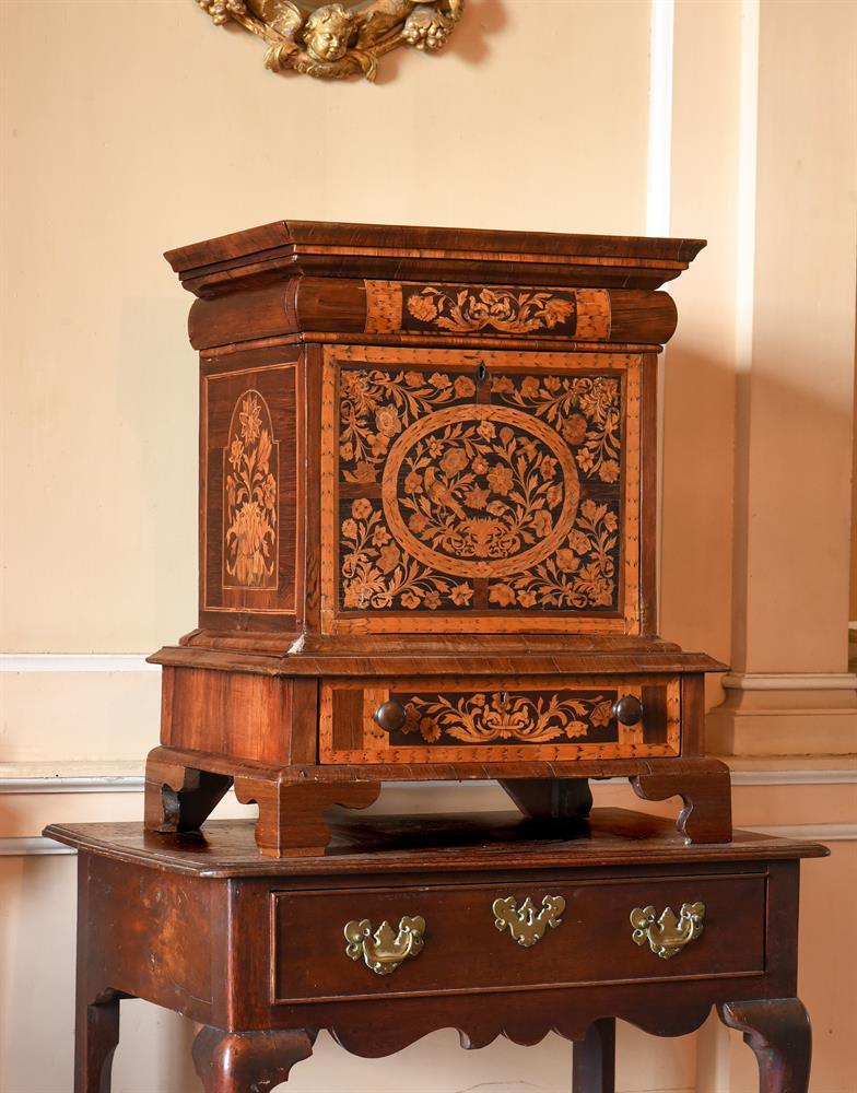 A WALNUT AND MARQUETRY TABLE TOP CABINETIN WILLIAM AND MARY STYLE - Image 3 of 4