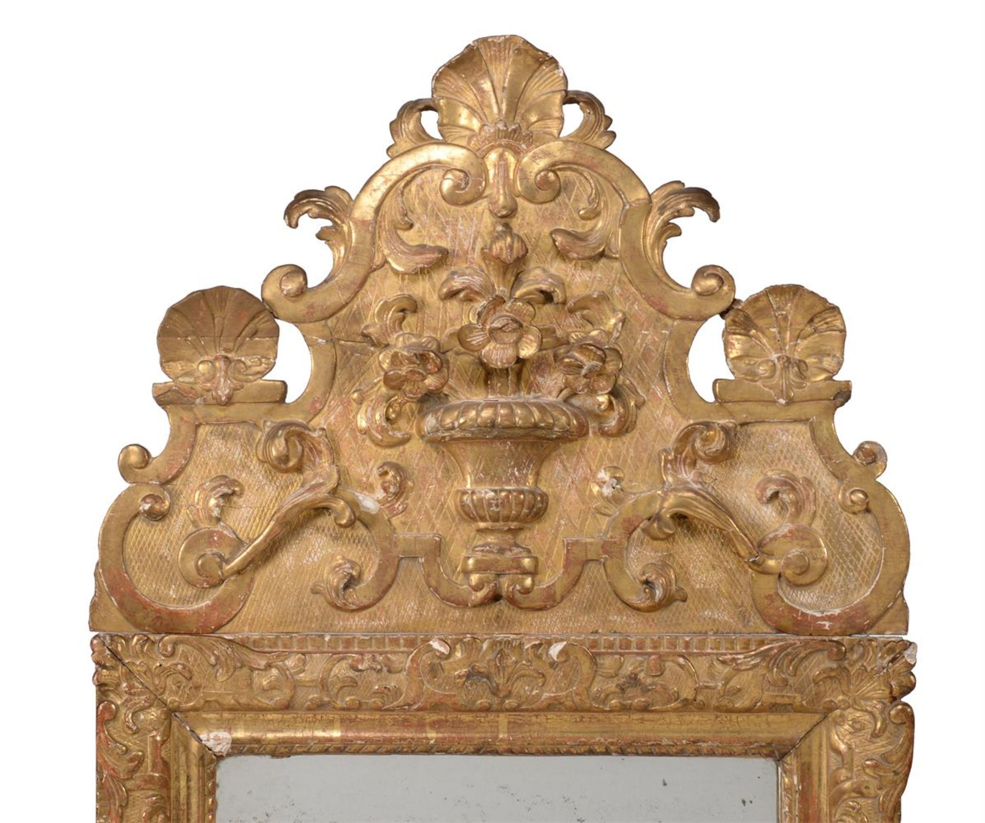 A FRENCH CARVED GILTWOOD MIRROR, 18TH CENTURY - Bild 2 aus 3