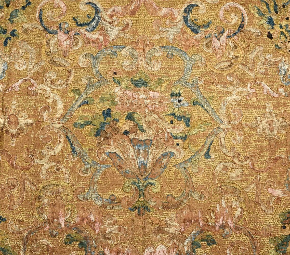 A TAPESTRY HANGING, PROBABLY ITALIAN OR SPANISH, 18TH CENTURY - Image 2 of 5