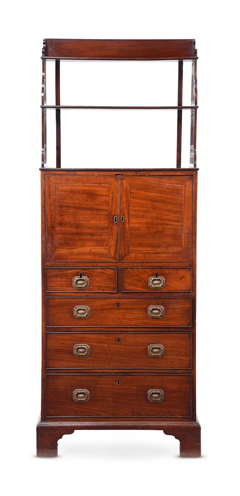 A GEORGE III MAHOGANY ESCRITOIRE CABINET, IN THE MANNER OF WILLIAM VILE, CIRCA 1780 - Image 2 of 7