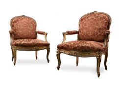A PAIR OF GILTWOOD FAUTEUILS, IN LOUIS XV STYLE, 19TH CENTURY