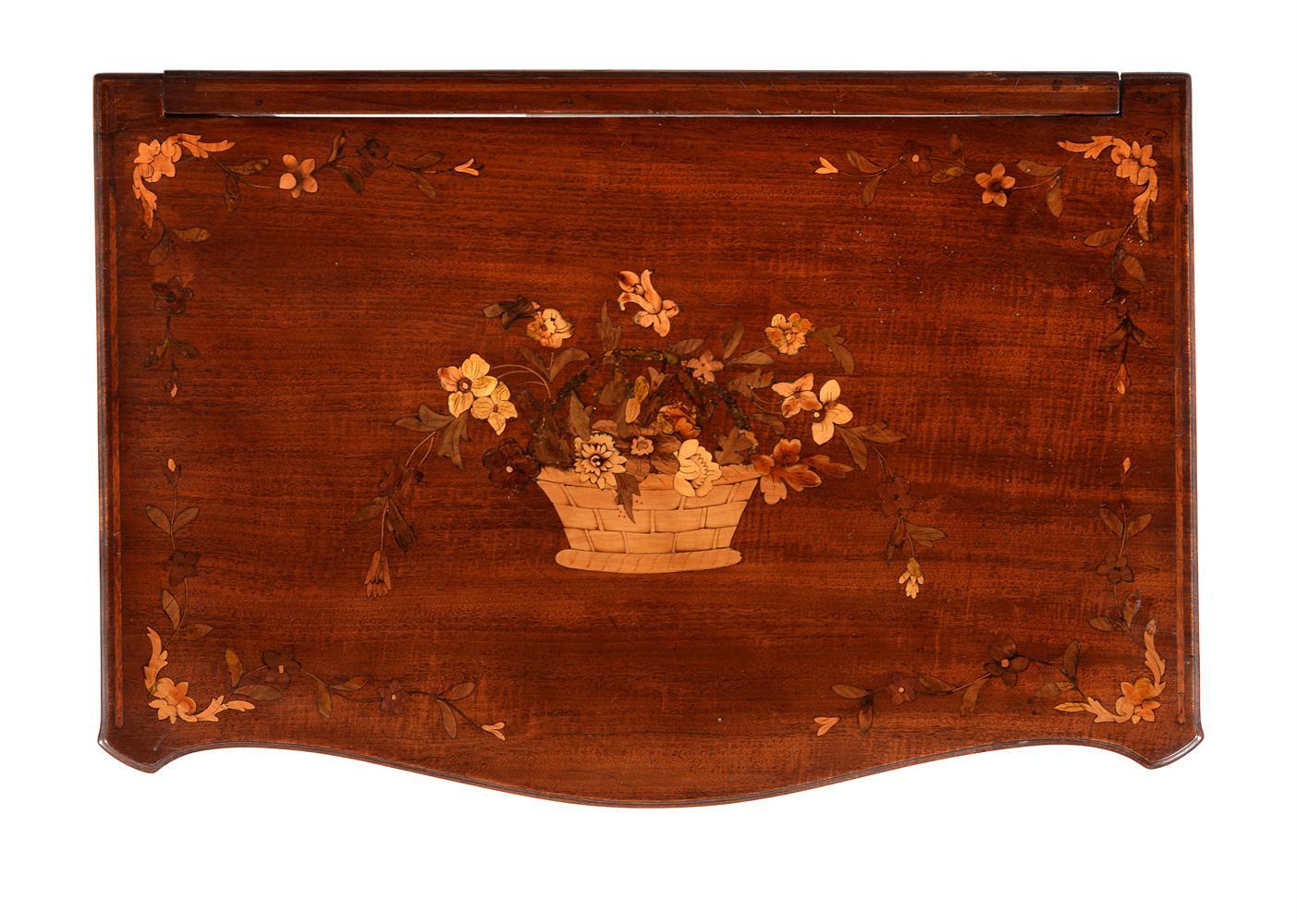 A GEORGE III MAHOGANY AND MARQUETRY WRITING OR SIDE TABLE, THIRD QUARTER 18TH CENTURY - Image 3 of 4