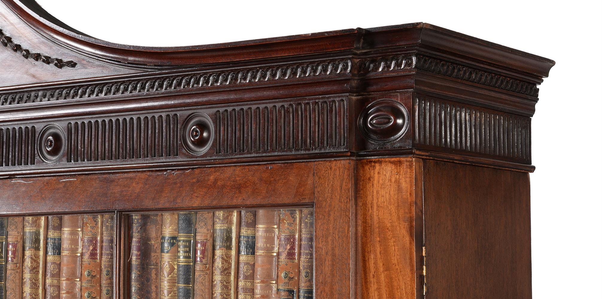 A GEORGE III MAHOGANY LIBRARY BOOKCASE, IN THE MANNER OF THOMAS CHIPPENDALE THE YOUNGER - Image 5 of 6