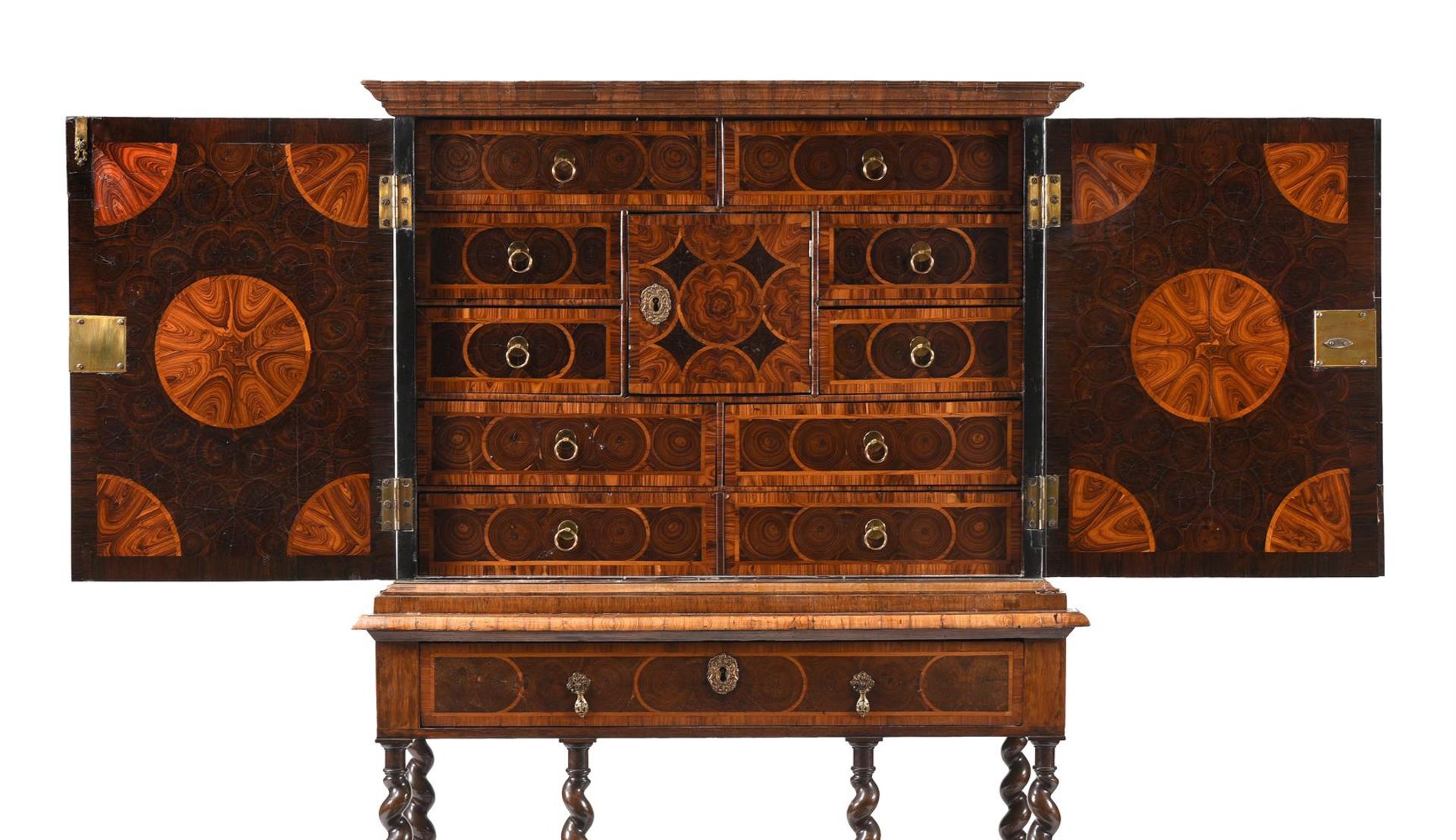 Y A WILLIAM & MARY ROSEWOOD, KINGWOOD AND OLIVEWOOD OYSTER VENEERED CABINET ON STAND, CIRCA 1690 - Bild 4 aus 11