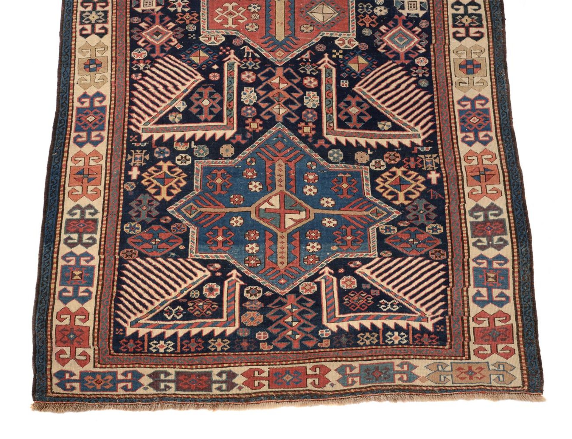 AN AKSTAFA GALLERY CARPET, approximately 320 x 120cm - Bild 2 aus 4