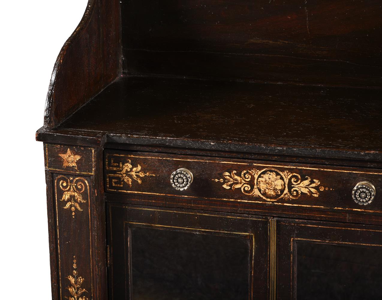 A REGENCY PAINTED BOOKCASE, CIRCA 1815 - Image 5 of 6