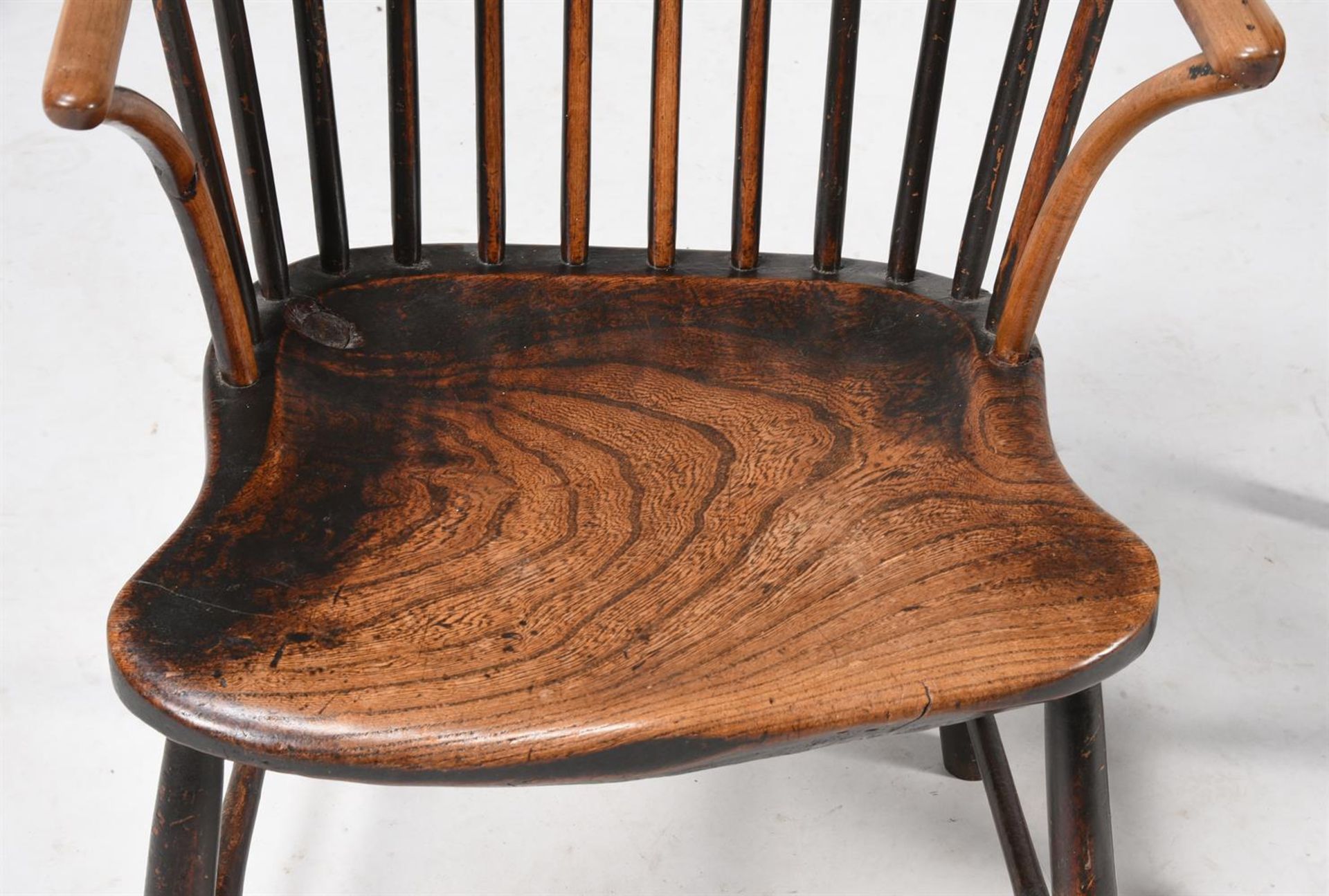 A PAIR OF FRUITWOOD, ASH AND ELM WINDSOR ARMCHAIRS, LATE 18TH/EARLY 19TH CENTURY - Image 6 of 6