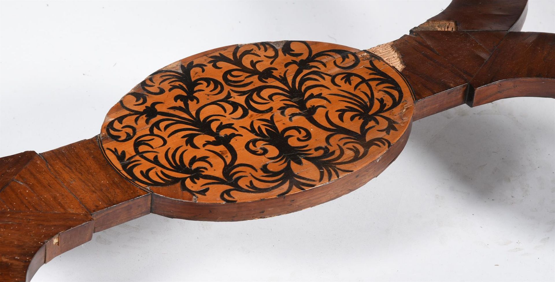 A FIGURED WALNUT AND SEAWEED MARQUETRY SIDE TABLE, CIRCA 1690 AND LATER - Image 3 of 5