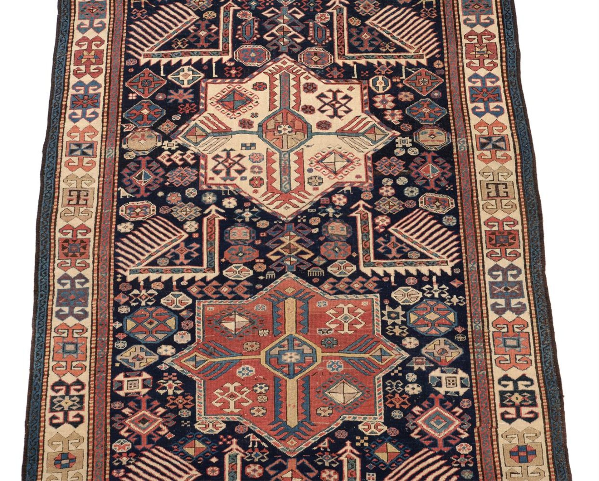 AN AKSTAFA GALLERY CARPET, approximately 320 x 120cm - Bild 4 aus 4