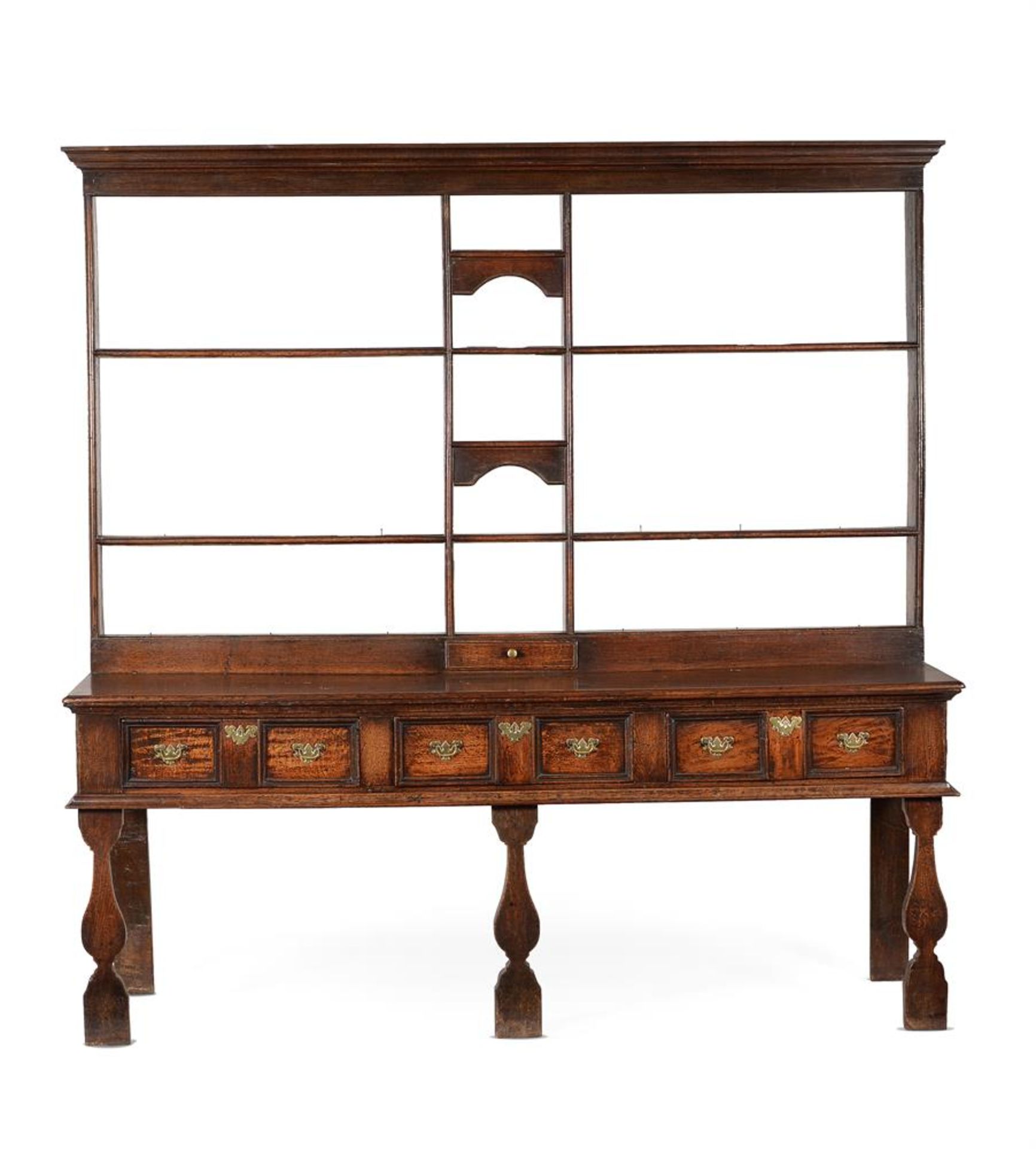 AN OAK DRESSER, EARLY 18TH CENTURY