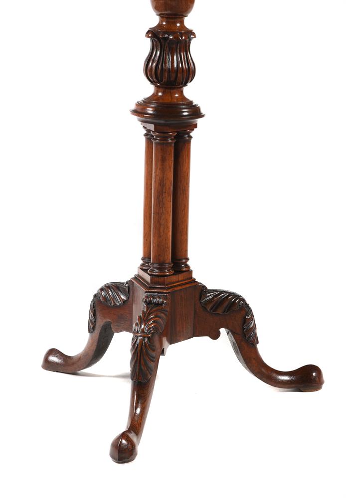 Y A WILLIAM IV ROSEWOOD AND WALNUT TRIPOD TABLE, IN THE MANNER OF GILLOWS, CIRCA 1830 - Image 3 of 4