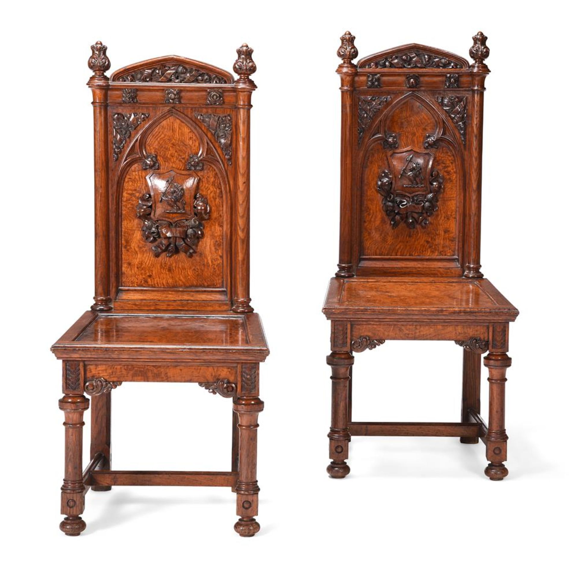 A PAIR OF VICTORIAN FIGURED OAK AND BURR OAK HALL CHAIRS, SECOND HALF 19TH CENTURY - Image 2 of 6