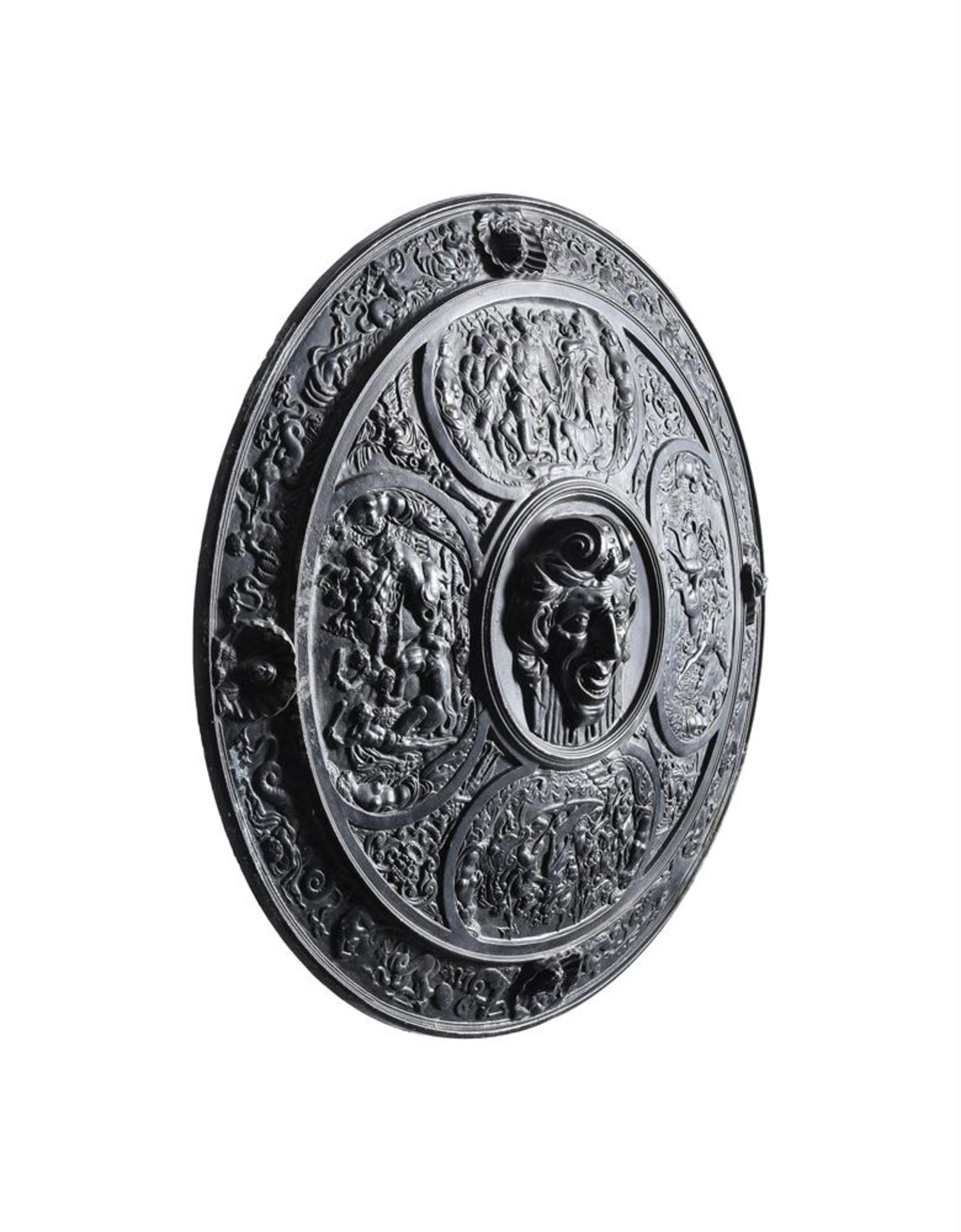 A BRONZED COPPER PARADE SHIELD, 19TH/20TH CENTURY - Image 2 of 7