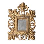 A SMALL ITALIAN CARVED GILTWOOD MIRROR, LATE 17TH/EARLY 18TH CENTURY