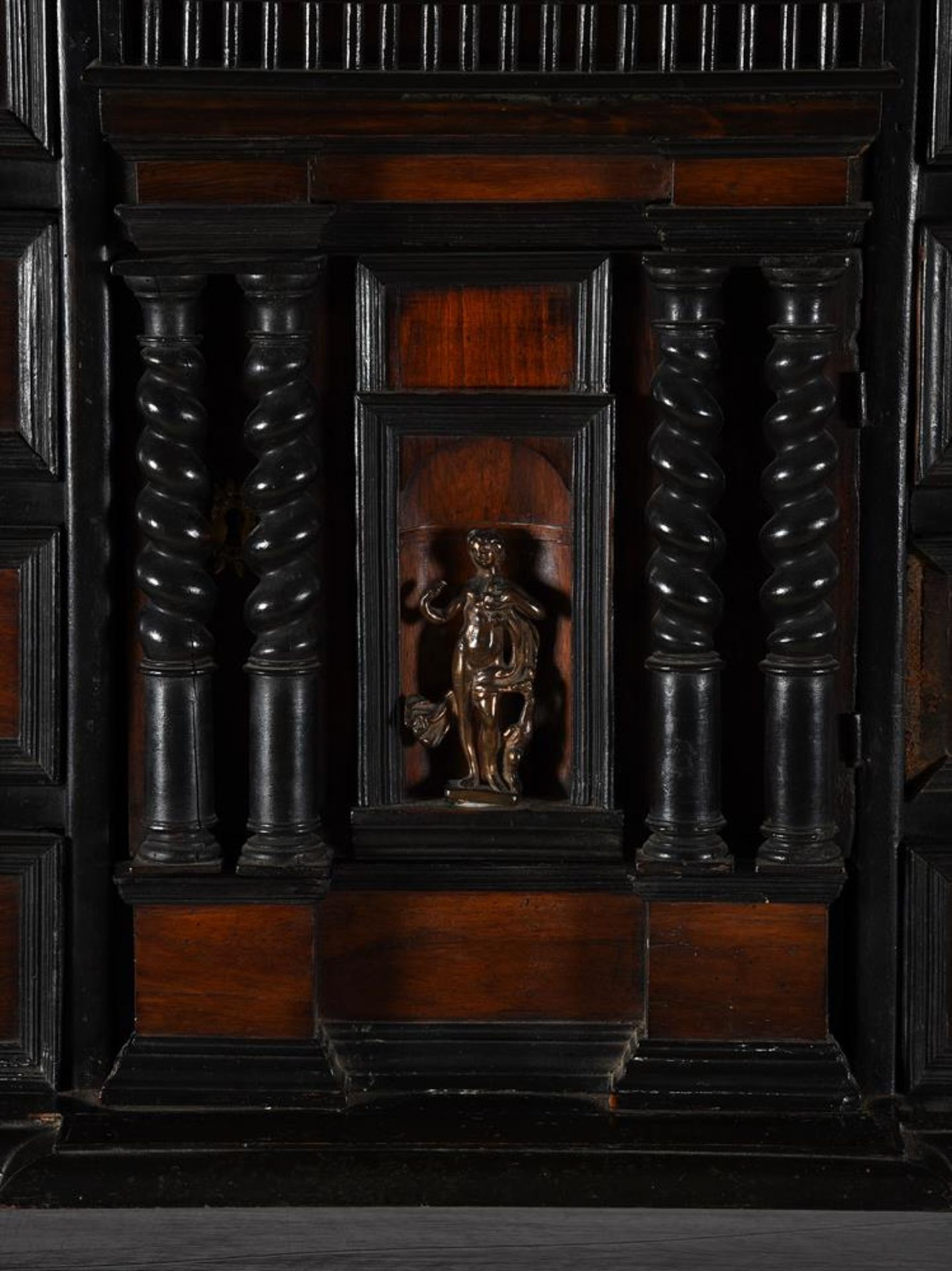 Y A NORTH ITALIAN ROSEWOOD AND EBONISED CABINET, 19TH CENTURY - Image 2 of 5