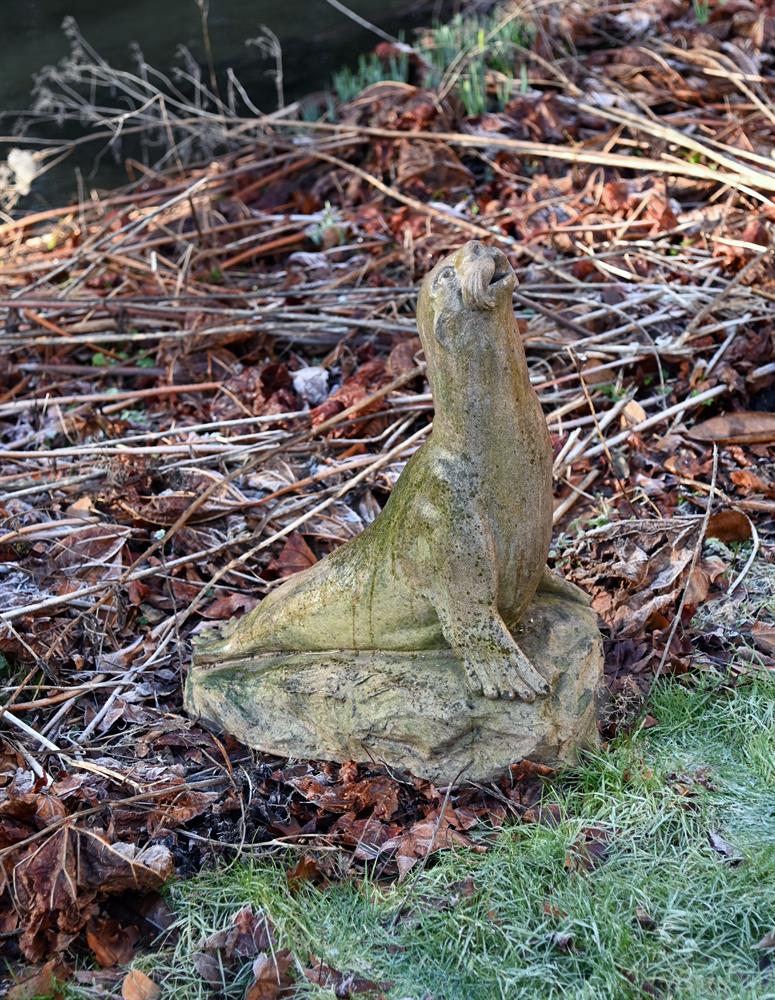 A TERRACOTTA FOUNTAIN MODELLED AS A SEAL, ATTRIBUTED TO JAMES PULHAM & SON, LATE 19TH CENTURY