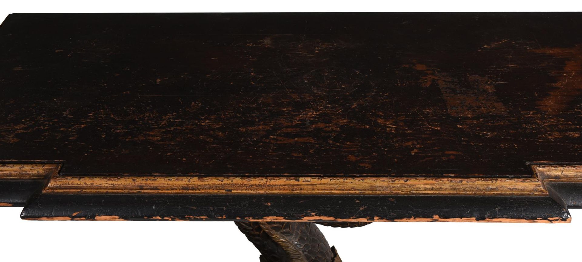 A PAIR OF EBONISED AND PARCEL GILT BREAKFRONT CONSOLE TABLES, IN THE MANNER OF MARSH & TATHAM - Bild 5 aus 10