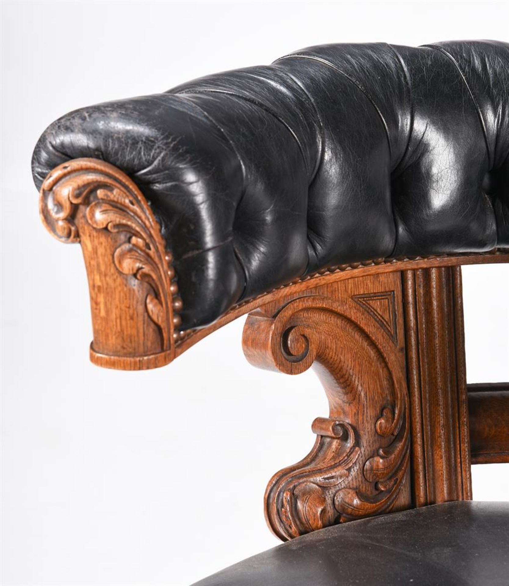 A VICTORIAN OAK AND LEATHER LIBRARY ARMCHAIR, MID 19TH CENTURY - Image 2 of 4