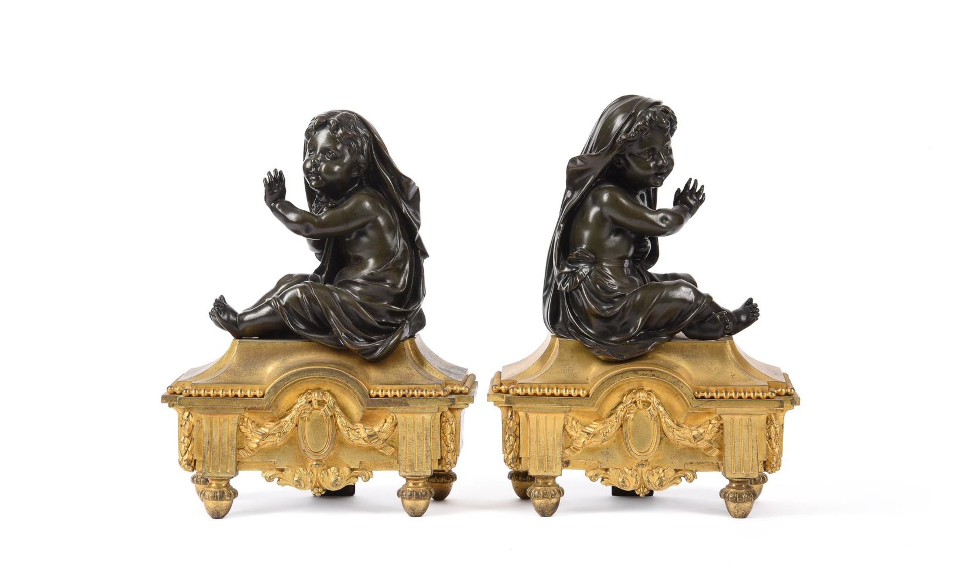 A PAIR OF FRENCH GILT AND PATINATED BRONZE CHENETS, 19TH CENTURY, IN THE MANNER OF PRIEUR - Bild 2 aus 2