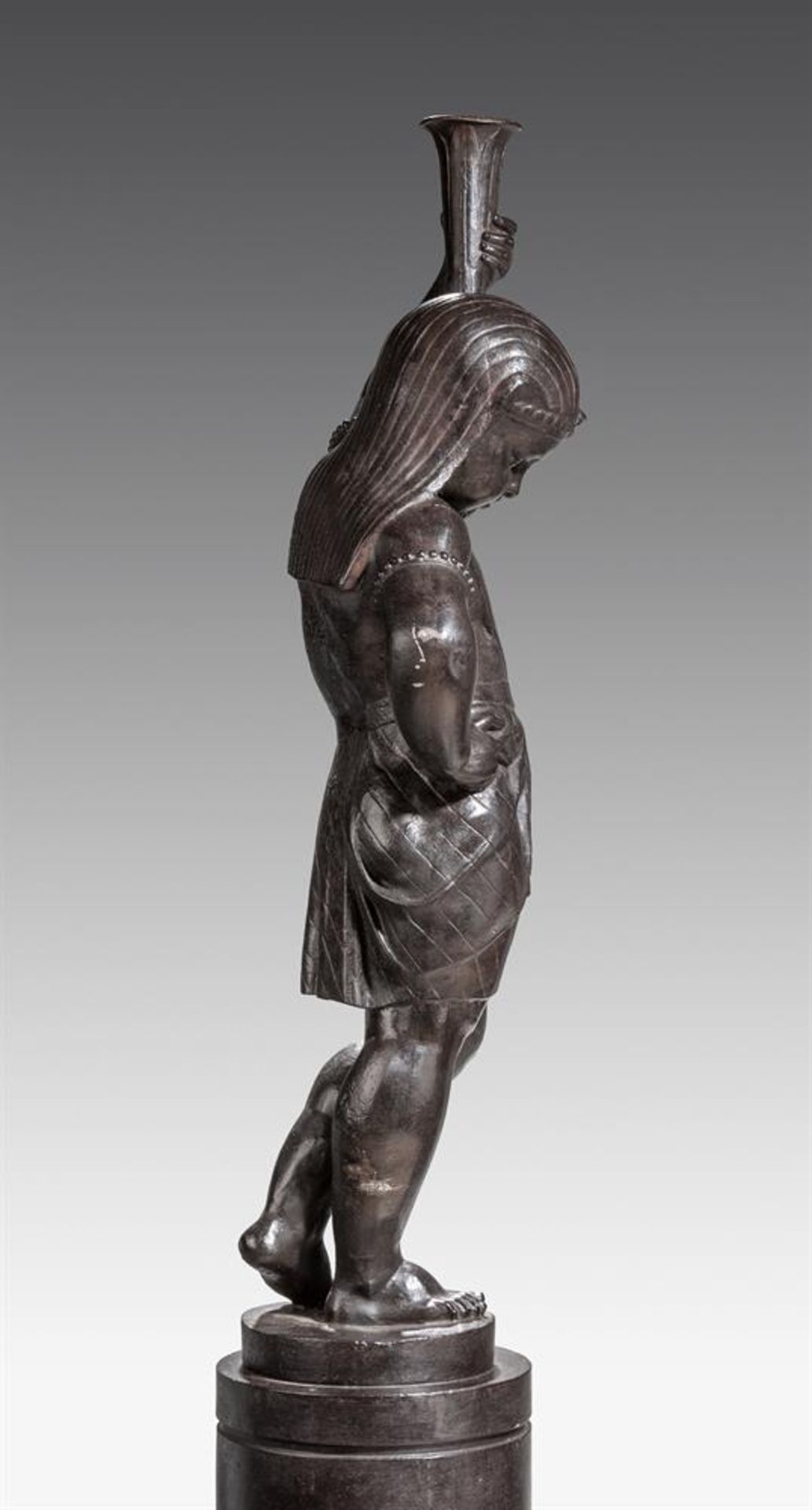 A PATINATED CAST IRON FIGURE OF AN EGYPTIAN CHILD, LATE 19TH CENTURY - Image 6 of 8