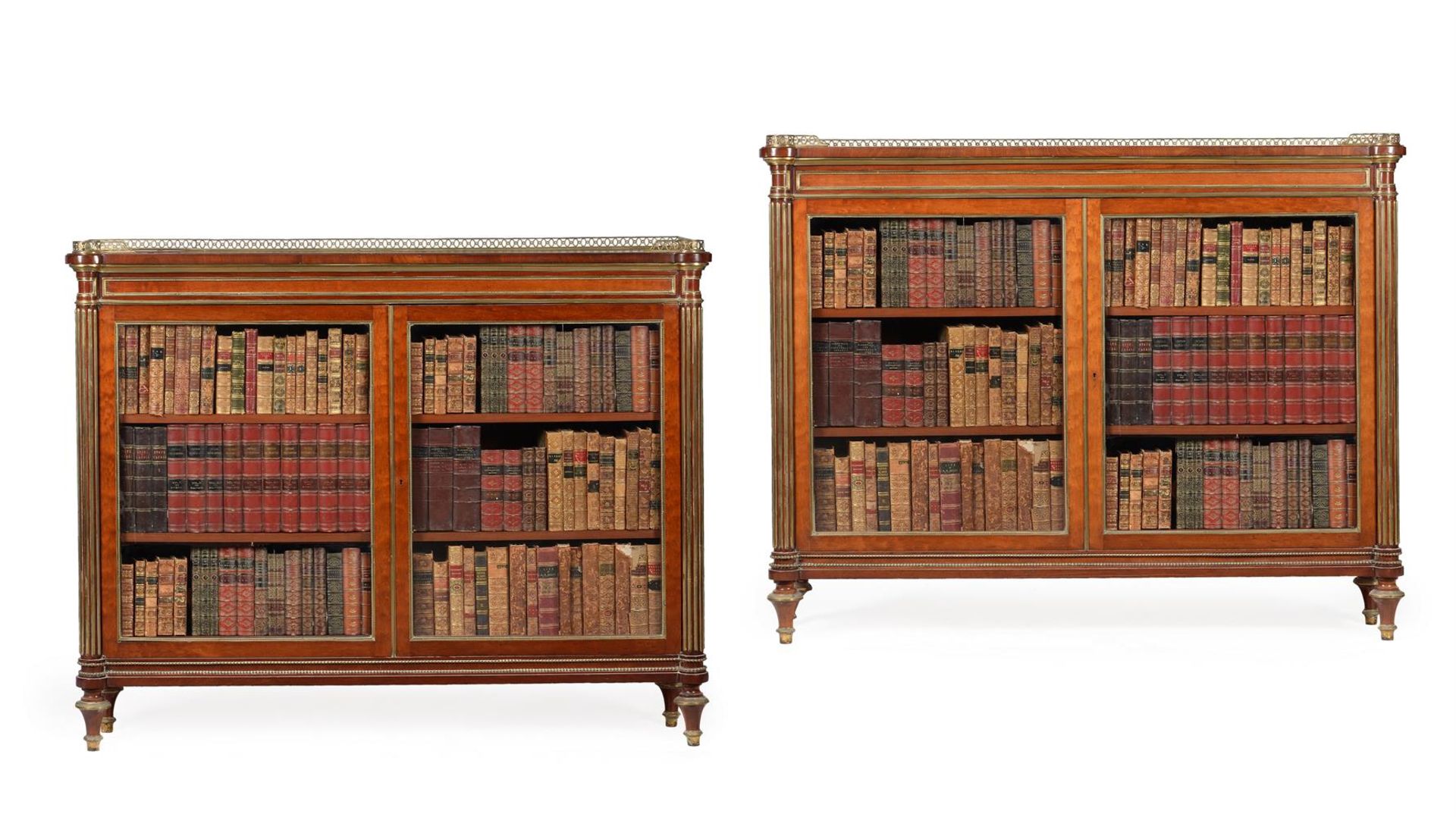 A PAIR OF FIGURED MAHOGANY AND BRASS MOUNTED CABINETS, 19TH OR EARLY 20TH CENTURY