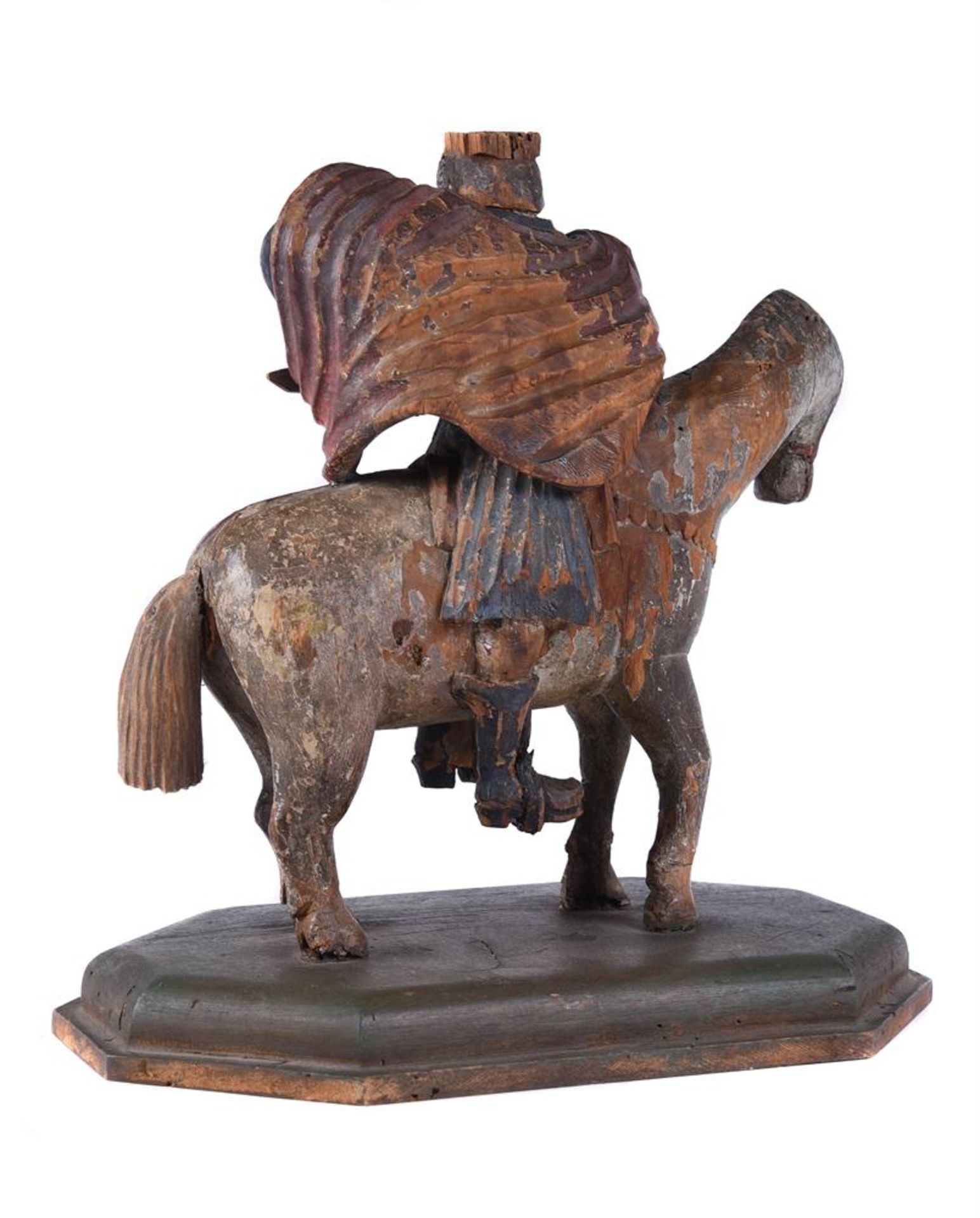 A CARVED POLYCHROME FIGURE OF ST MARTIN ON HORSEBACK, 16TH/17TH CENTURY - Bild 4 aus 6