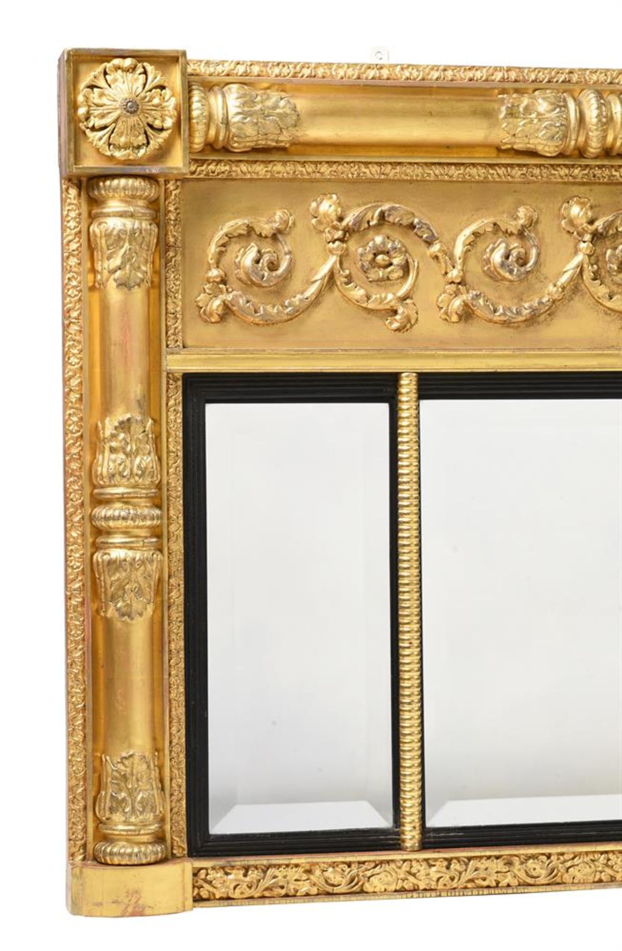 AN IRISH GEORGE IV GILTWOOD AND GESSO OVERMANTEL WALL MIRROR, CIRCA 1825 - Bild 2 aus 6