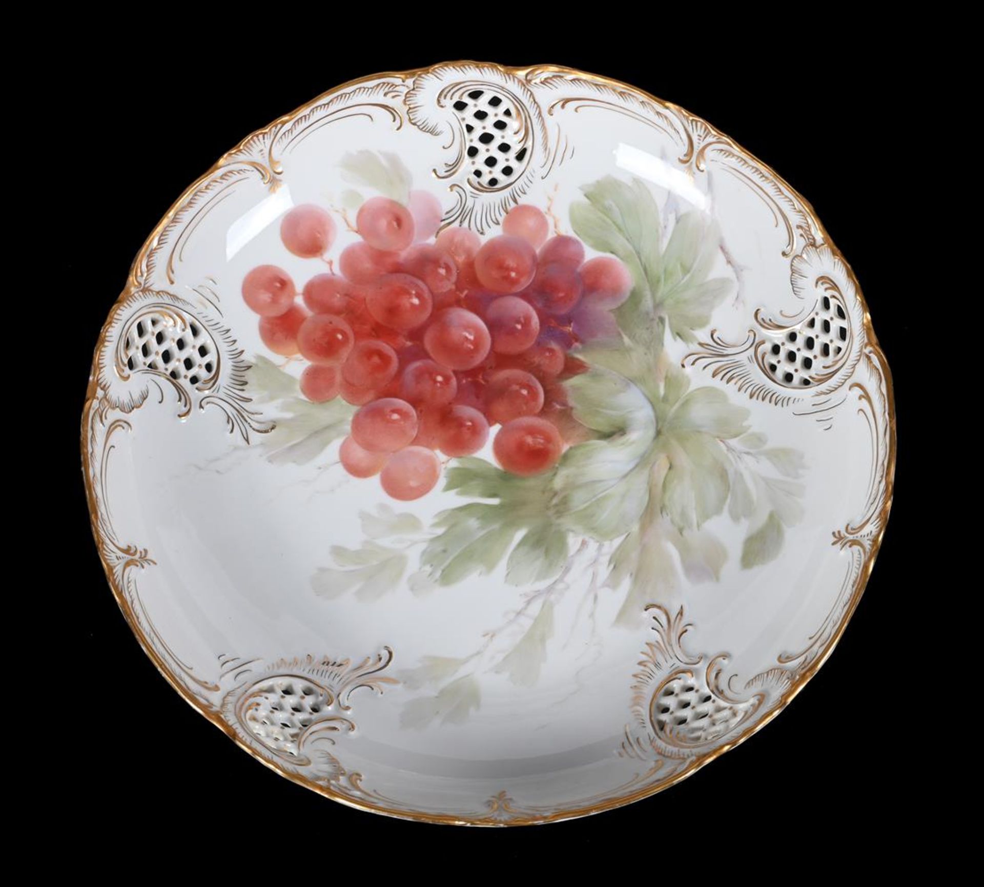 A SET OF SEVENTEEN NYMPHENBURG PIERCED PLATES, CIRCA 1900 - Image 2 of 7