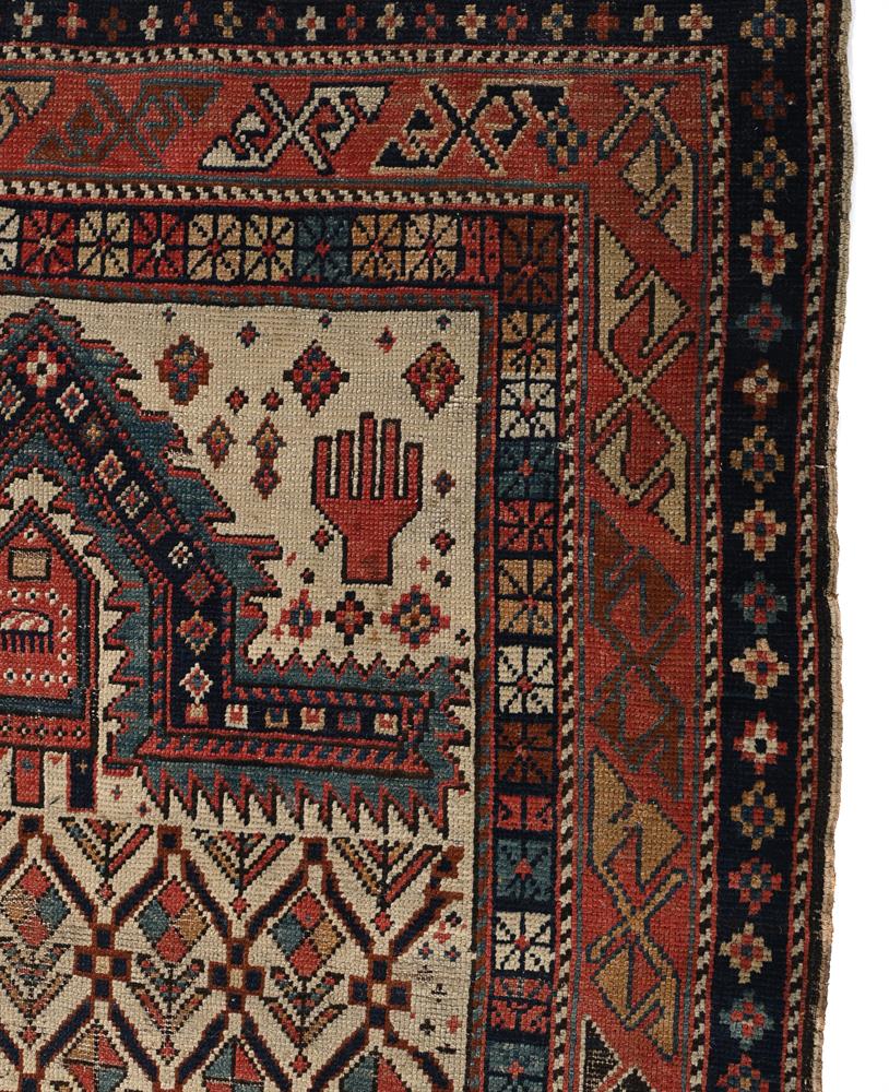 A CAUCASIAN DAGHESTAN/DERBEND PRAYER RUG LATE, 19TH CENTURY - Image 2 of 2