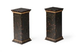 A PAIR OF WOOD PEDESTALS PAINTED TO SIMULATE MARBLE, LATE 19TH/EARLY 20TH CENTURY