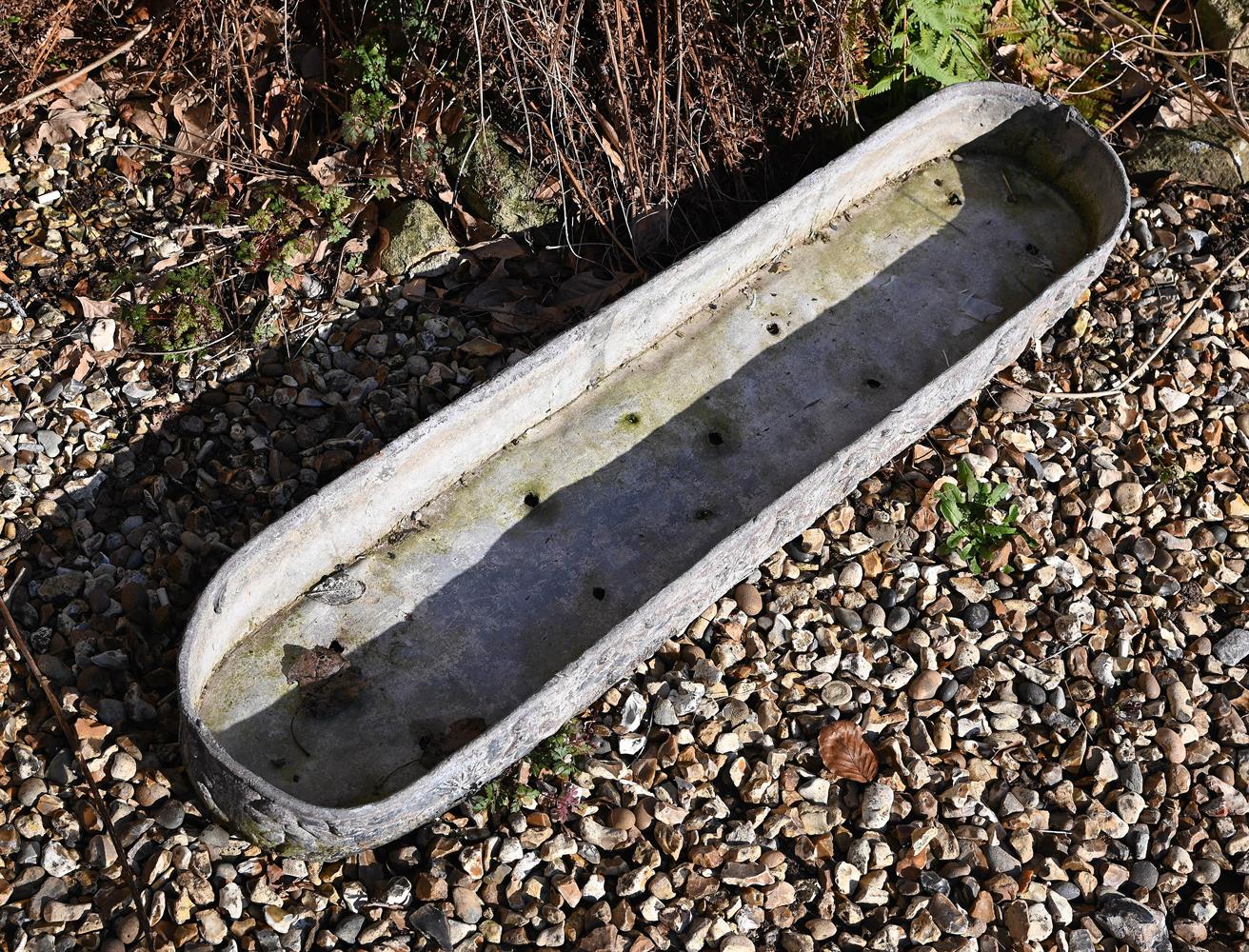 A LEAD SHALLOW OVAL PLANTER - Image 2 of 2