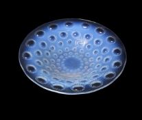 LALIQUE, RENE LALIQUE, ASTERS, AN OPALESCENT GLASS SHALLOW DISH