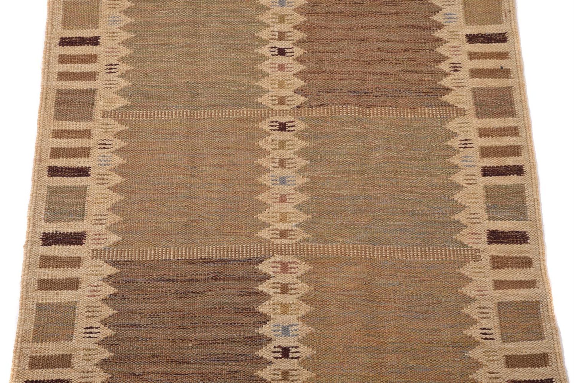 A KILIM RUG - Image 2 of 2