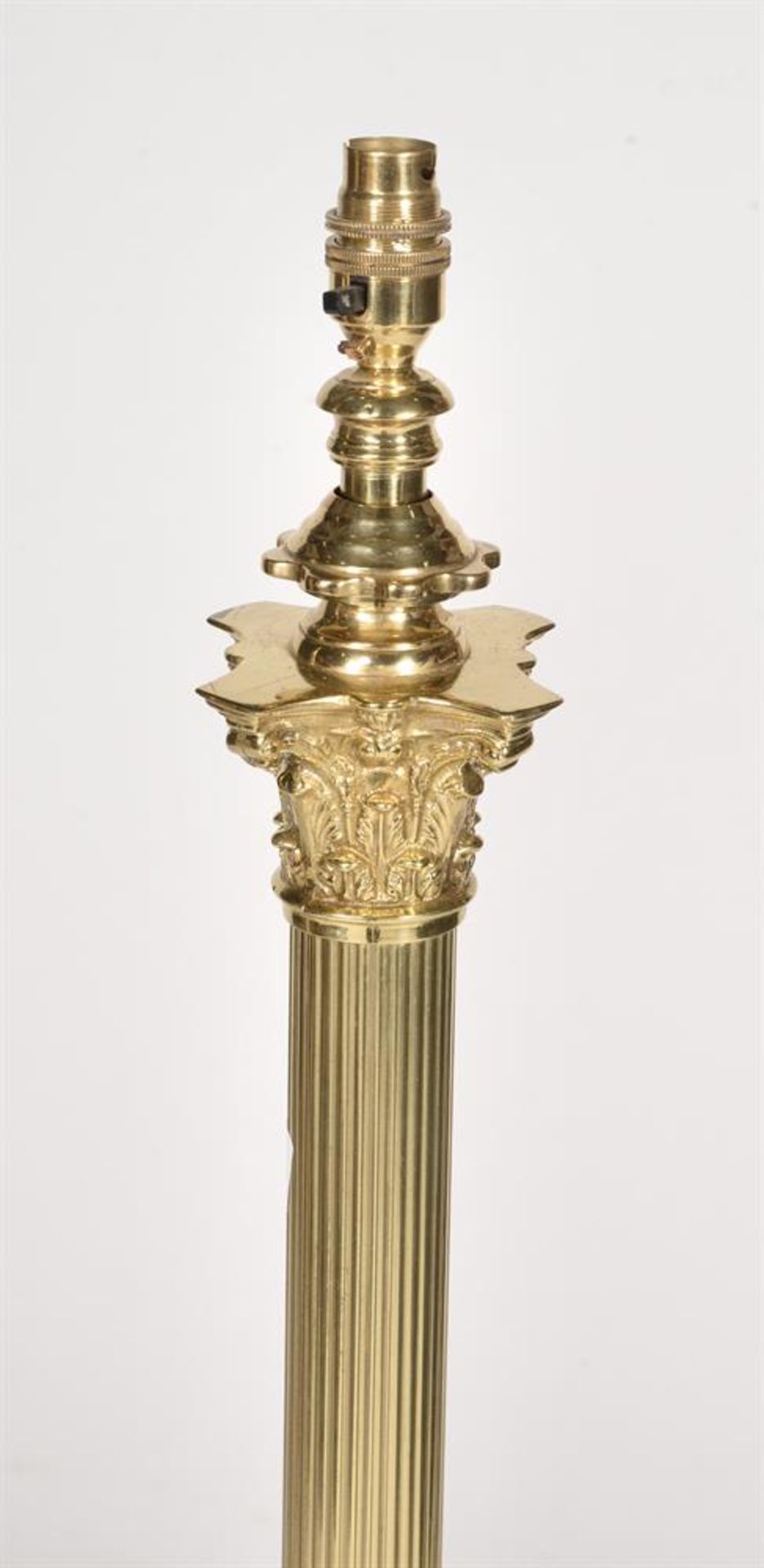 A PAIR OF VICTORIAN BRASS COLUMNAR STANDARD LAMPS - Image 2 of 2