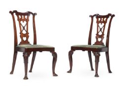 A PAIR OF MAHOGANY SIDE CHAIRS