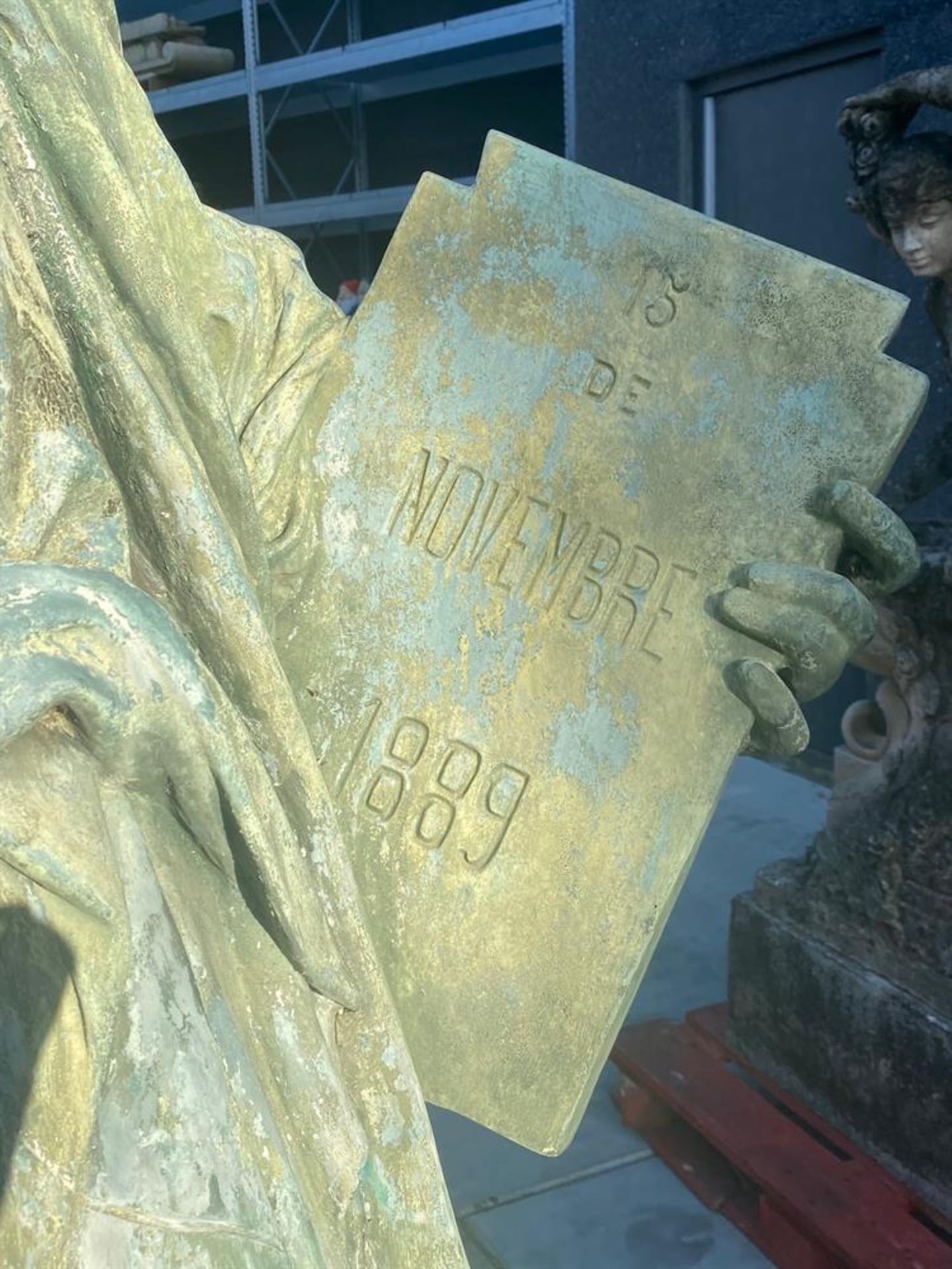 Ω AFTER FREDERIC AUGUSTE BARTHOLDI, A BRONZE COLOURED RESIN MODEL OF THE STATUE OF LIBERTY - Image 3 of 9