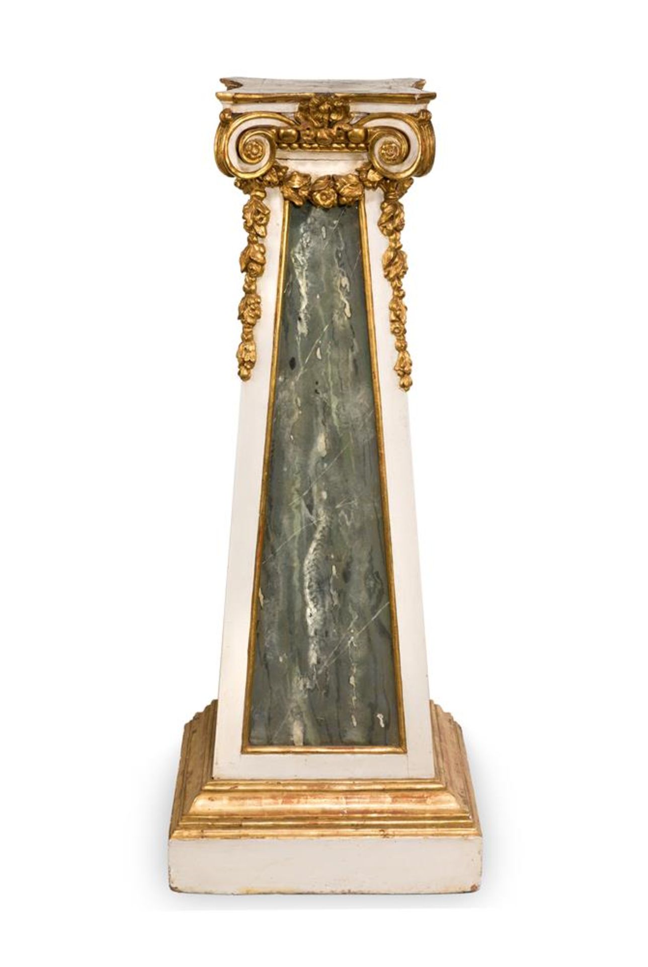 A WHITE PAINTED, GILTWOOD AND SIMULATED MARBLE PEDESTAL, 19TH / 20TH CENTURY, NORTH EUROPEAN - Image 2 of 3