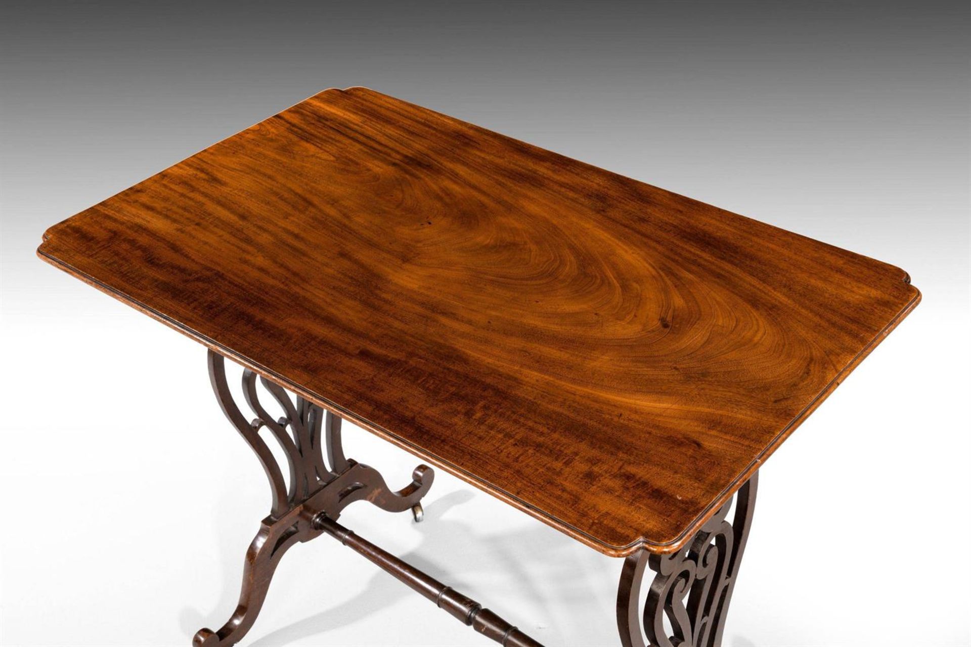 A GEORGE III MAHOGANY SIDE OR WRITING TABLE, LATE 18TH CENTURY - Image 3 of 4