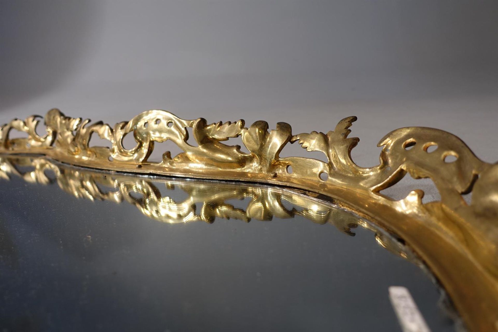 A LARGE ORMOLU SURTOUT DE TABLE, MID 19TH CENTURY - Image 3 of 4