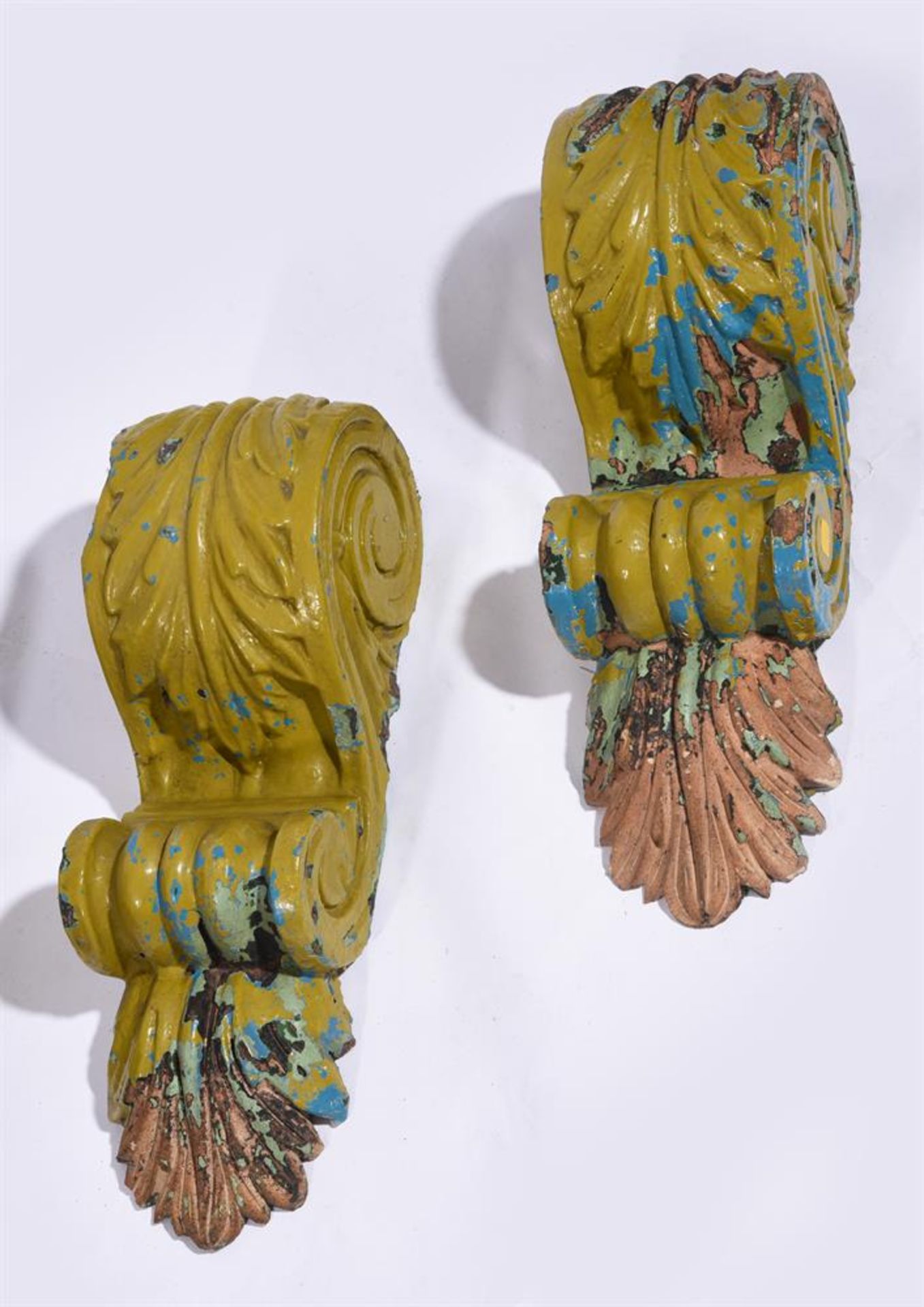 A SET OF FOUR TERRACOTTA CORBELS PROBABLY SECOND HALF 19TH CENTURY - Bild 2 aus 3