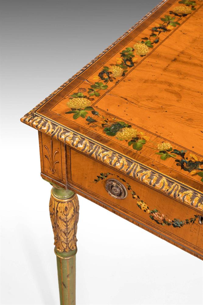 Y AN UNUSUAL SATINWOOD AND PAINTED CENTRE OR SIDE TABLE, LATE 19TH/ 20TH CENTURY - Image 7 of 9