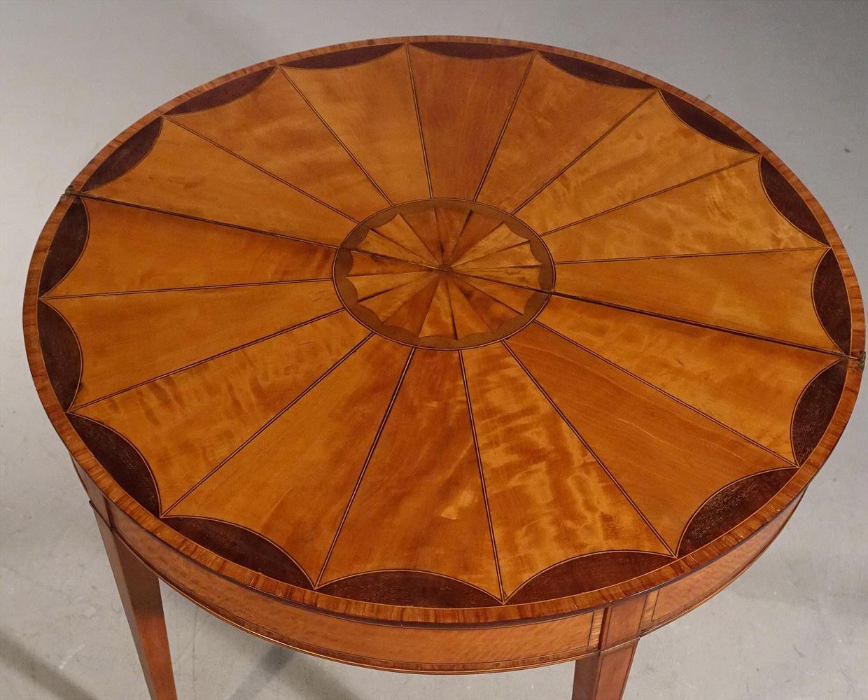 Y A GEORGE III SATINWOOD AND INLAID DEMI-LUNE FOLDING TEA TABLE, CIRCA 1790 - Image 2 of 2