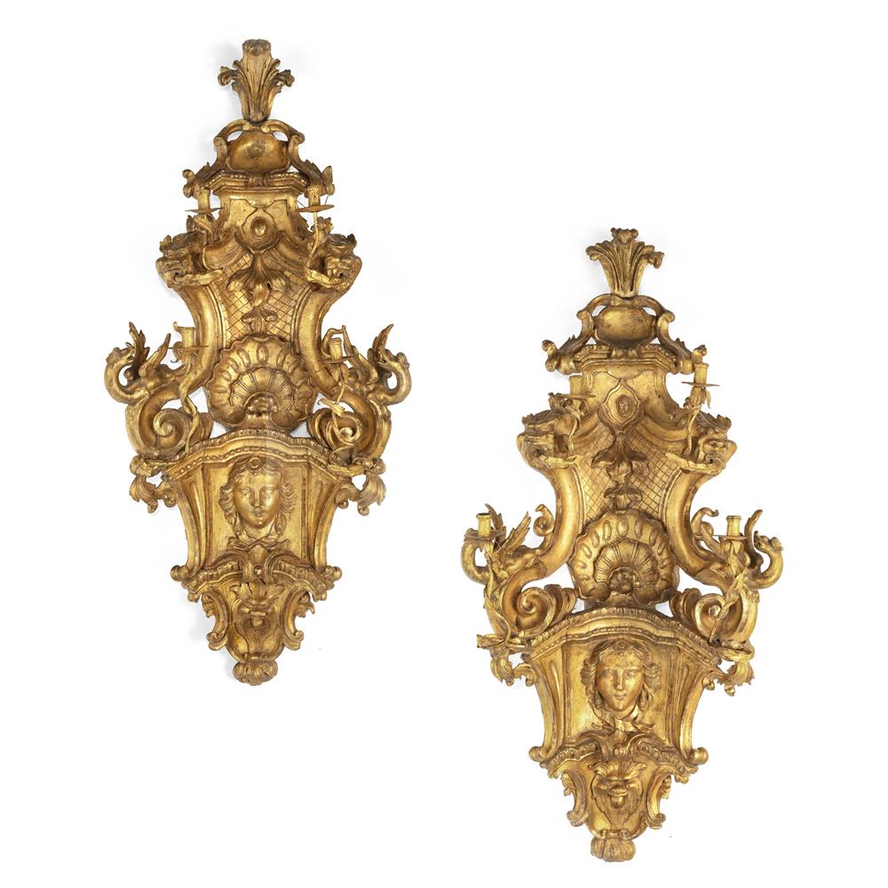 A PAIR OF ITALIAN CARVED GILTWOOD HANGING CORNER WALL BRACKETS OR GIRANDOLES, 19TH CENTURY