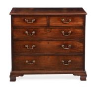 A GEORGE III MAHOGANY CHEST OF DRAWERS CIRCA 1770