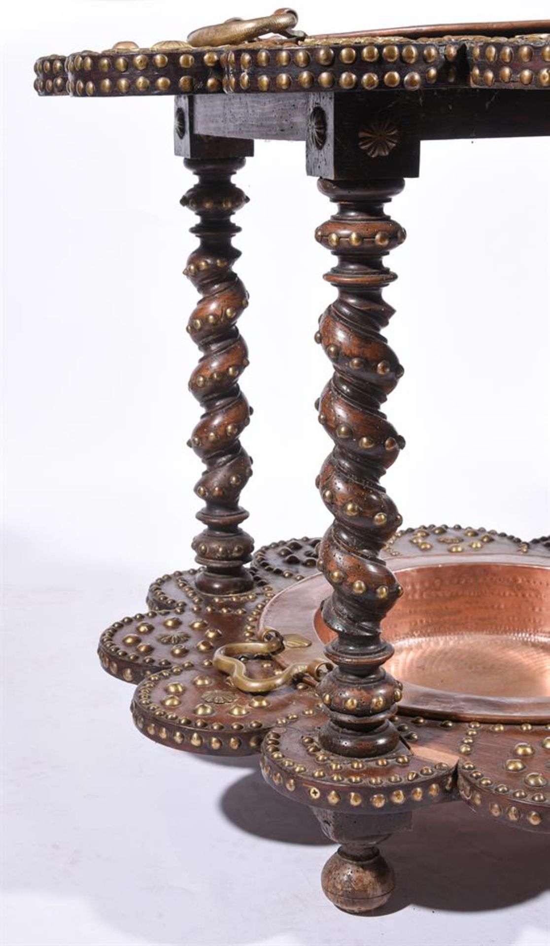 A WALNUT, BRASS MOUNTED AND STUDDED TWO TIER SCALLOPED STAND, INSET WITH TWO COPPER BOWLS - Image 3 of 4