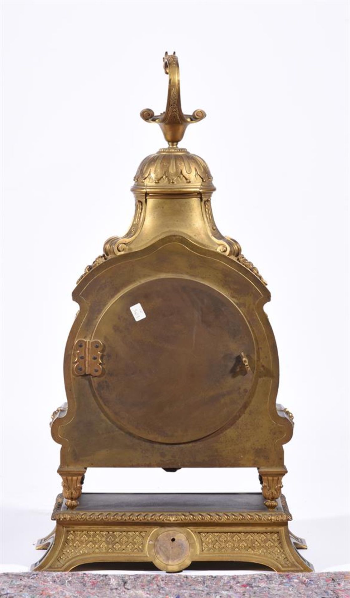 A NAPOLEON III GILT METAL CASED MANTEL CLOCK, CIRCA 1865 - Image 5 of 5