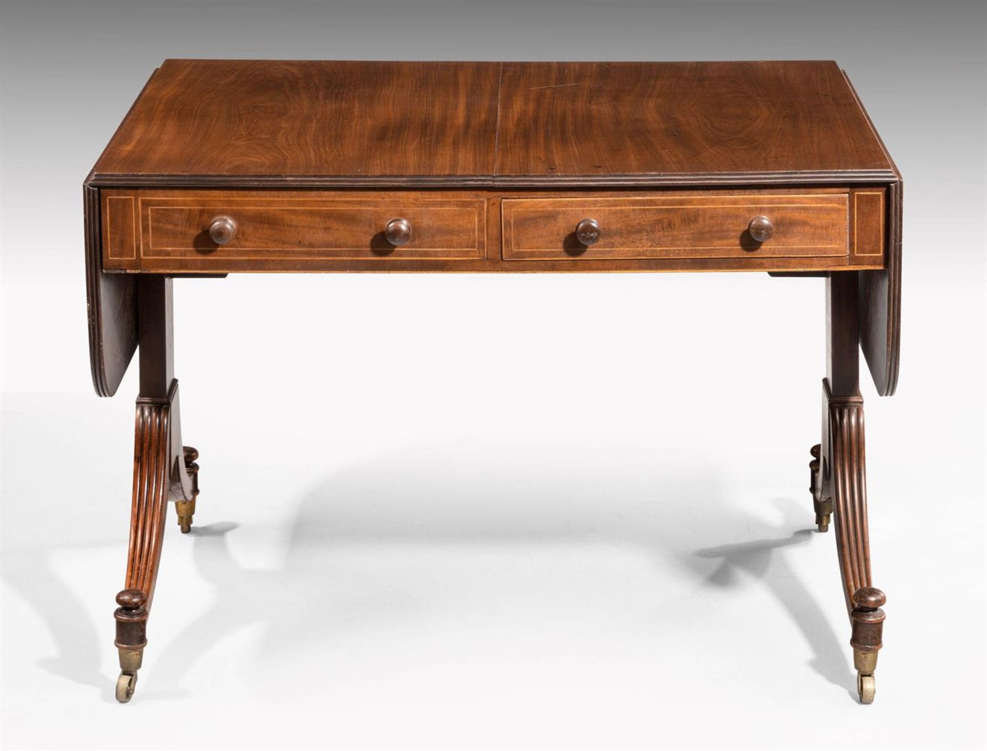 A REGENCY MAHOGANY SOFA TABLE, EARLY 19TH CENTURY - Image 3 of 6