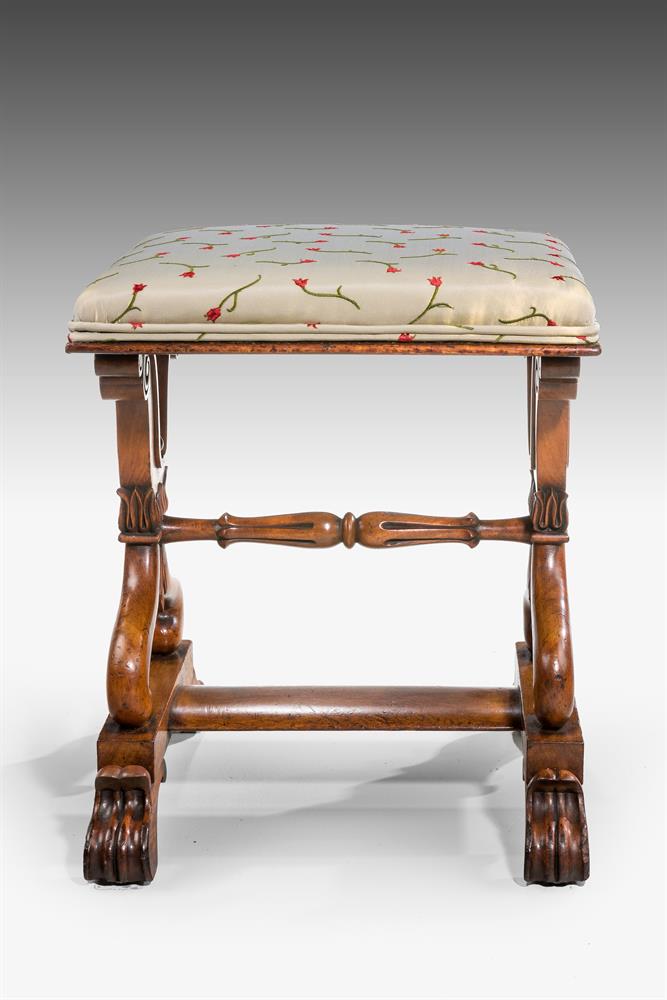 A PAIR OF WILLIAM IV CARVED MAHOGANY AND UPHOLSTERED STOOLS, CIRCA 1835 - Image 4 of 5
